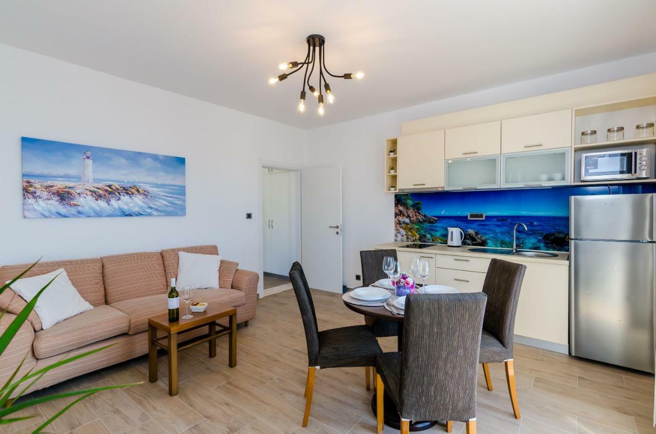 Apartments Knego Mlini Kültér fotó